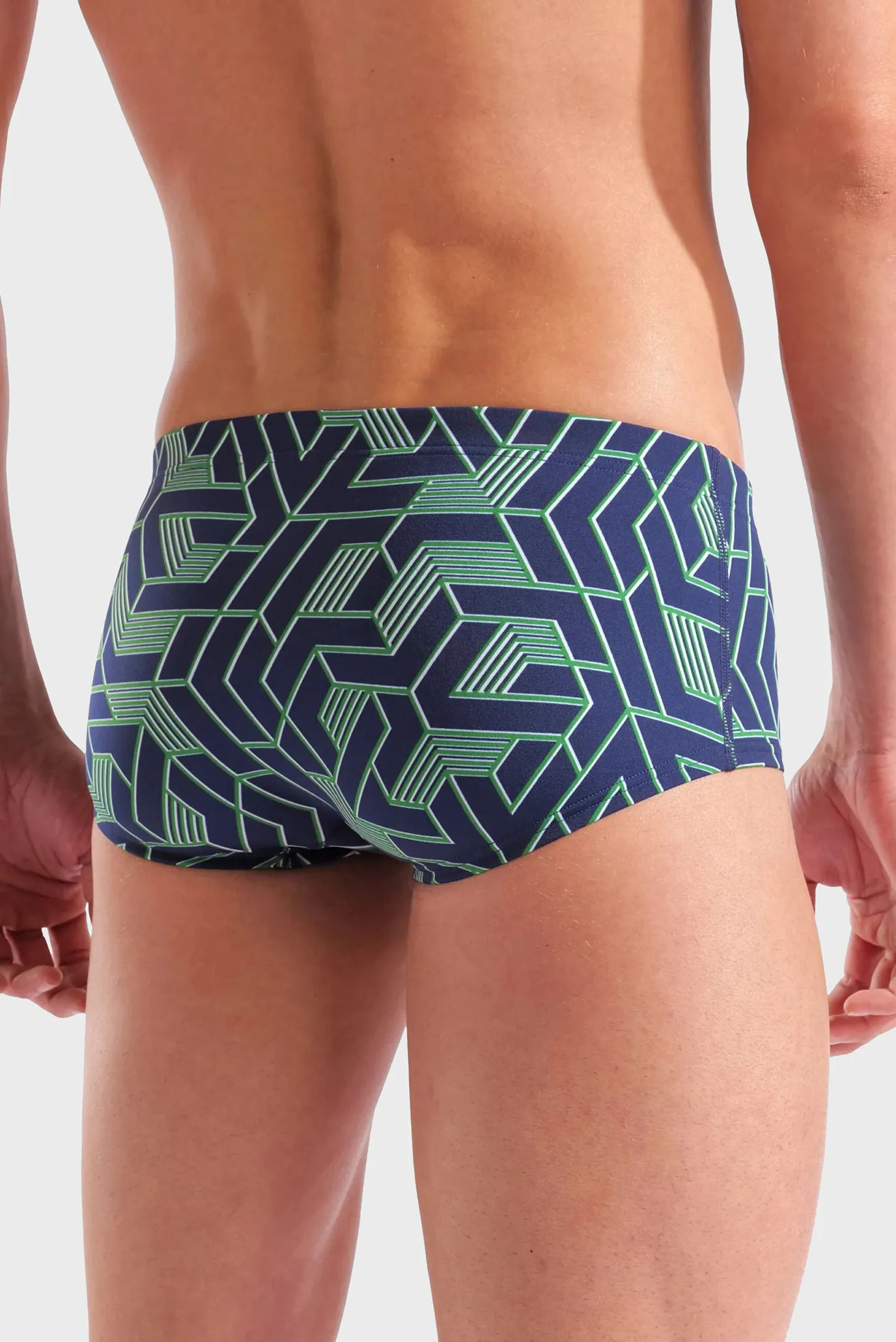 Плавки Arena ESCAPE SWIM LOW WAIST SHORT 007795-800