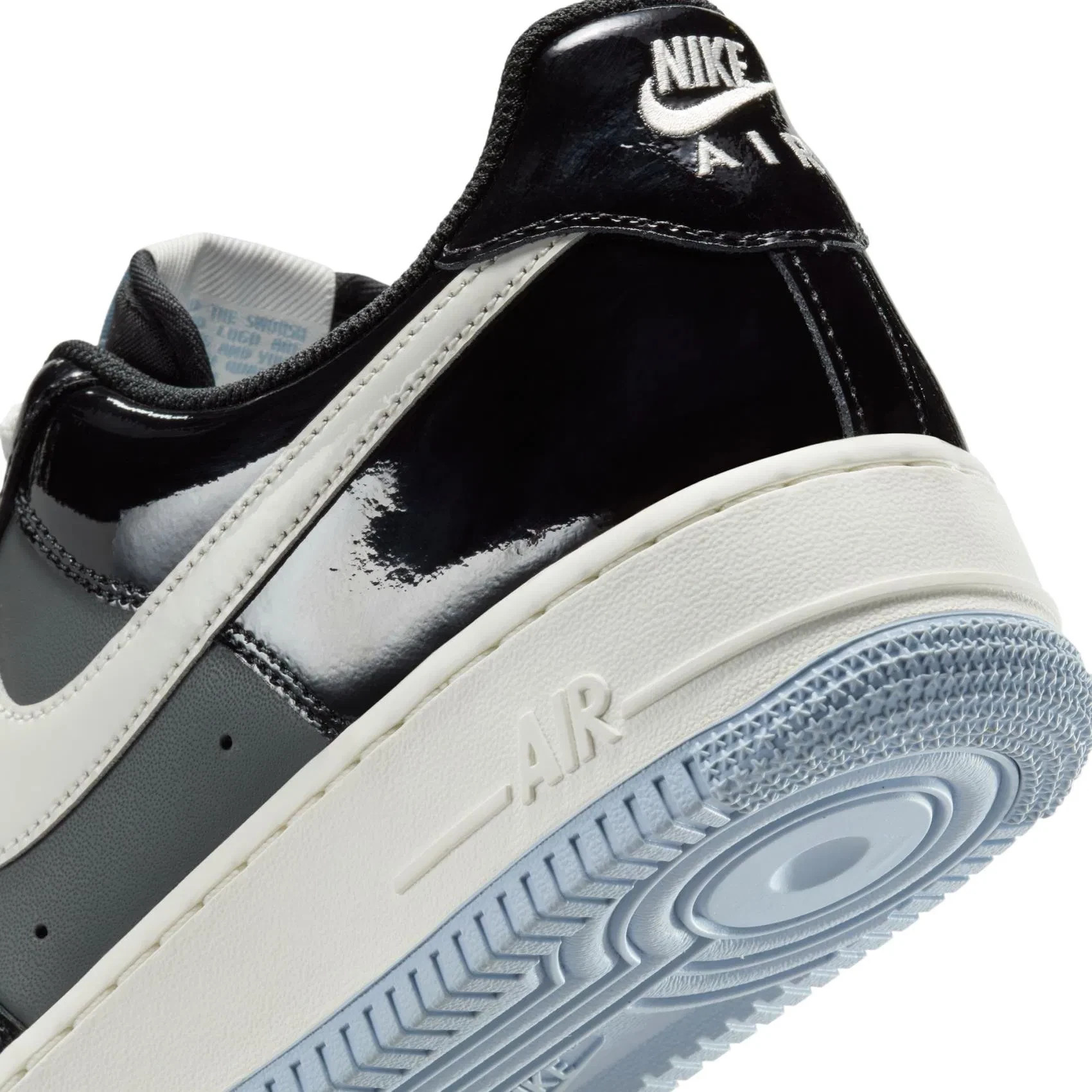 Кросівки Nike AIR FORCE 1 07 IB7676-001