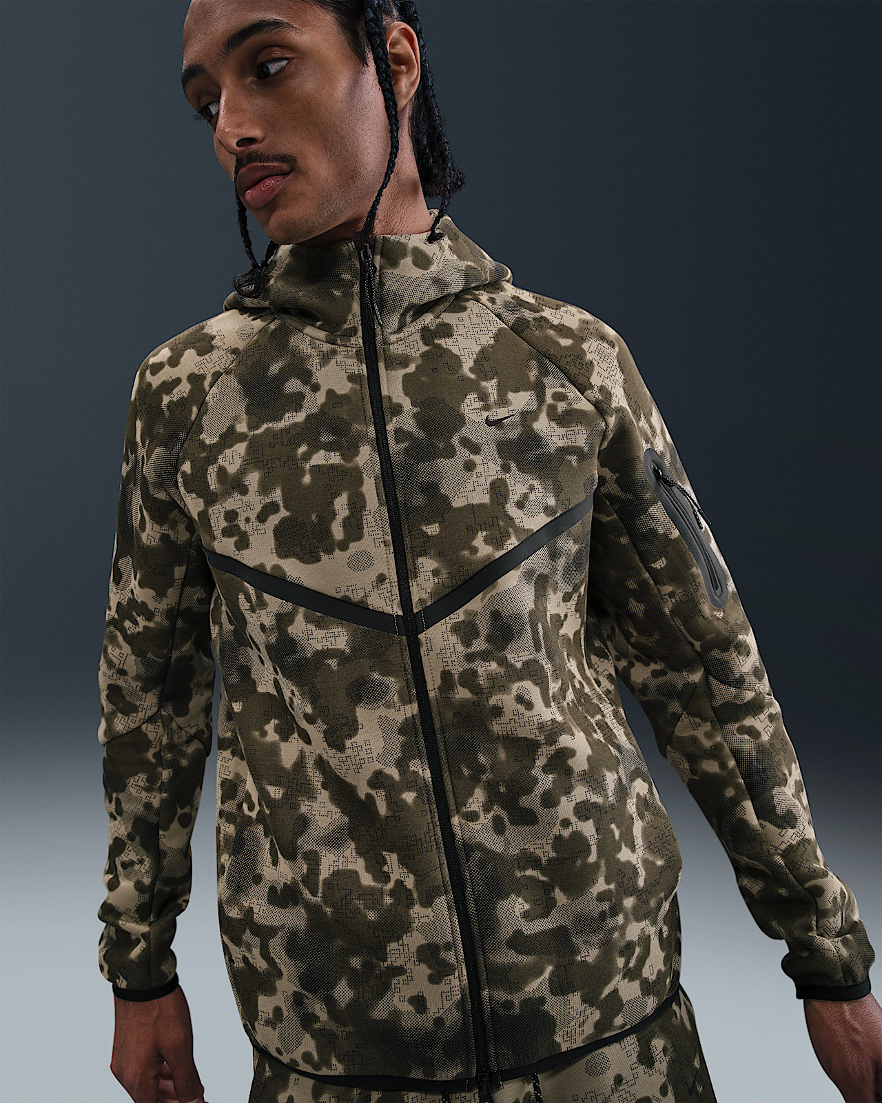 Толстовка Nike Tech Fleece Camo/Beige HV0955-276