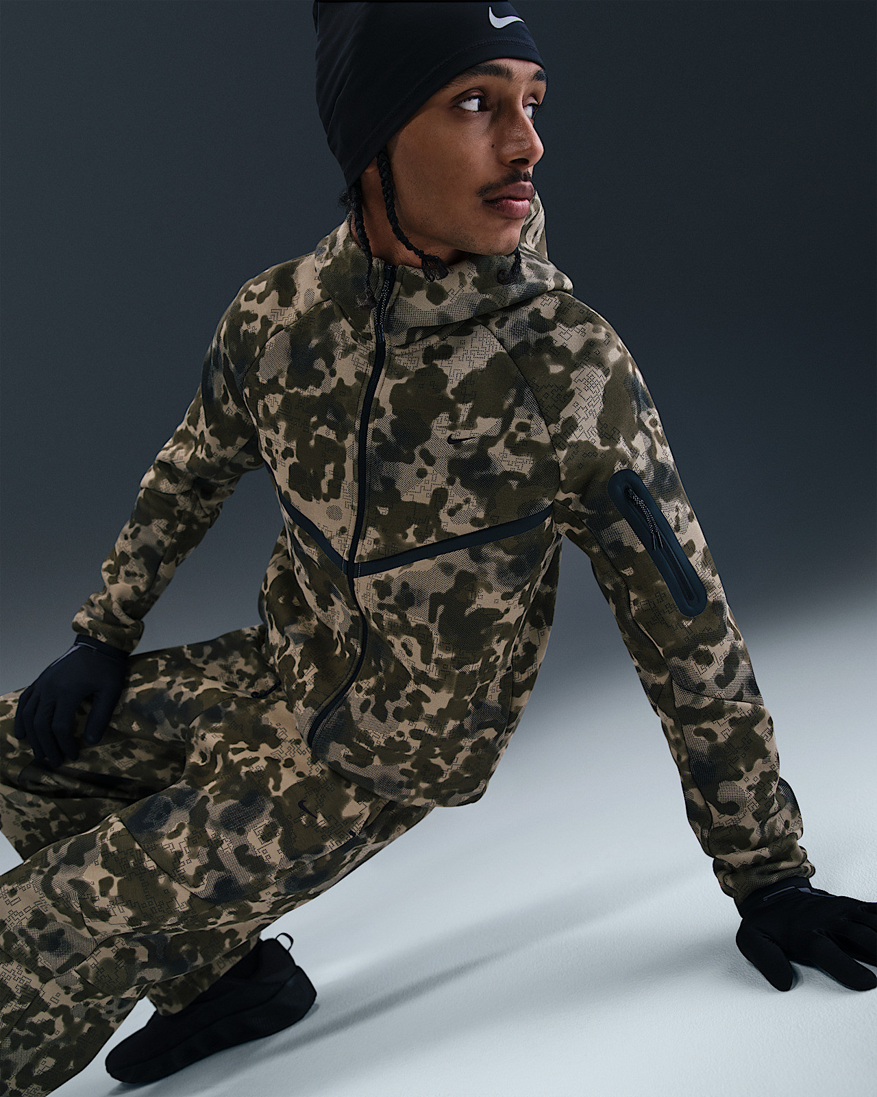 Толстовка Nike Tech Fleece Camo/Beige HV0955-276