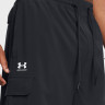 Шорти UA Vibe Woven Cargo Short 1386560-001 Under Armour L Чорний 1386560-001
