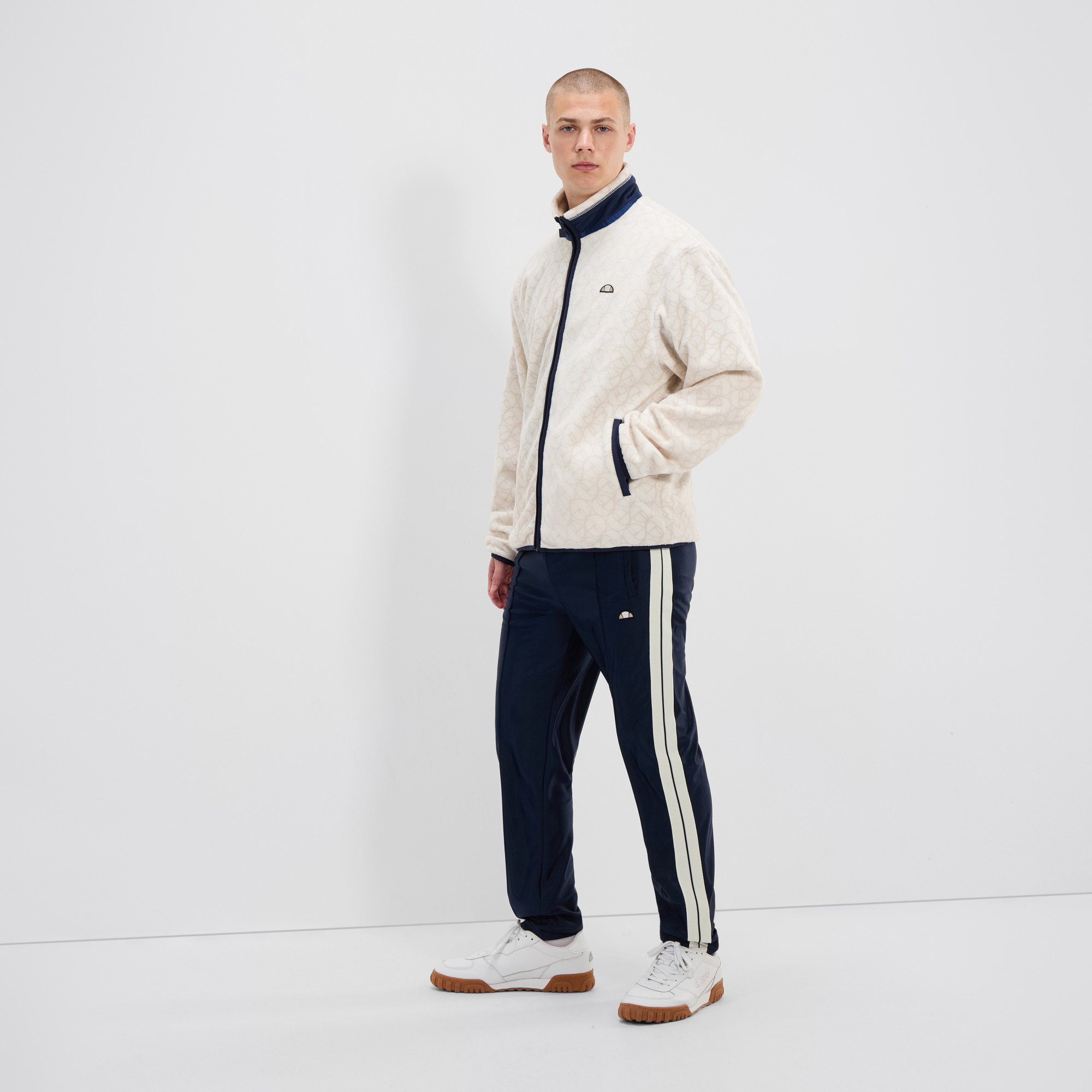 Куртка Ellesse Pescari FZ Jacket SHX21080-904