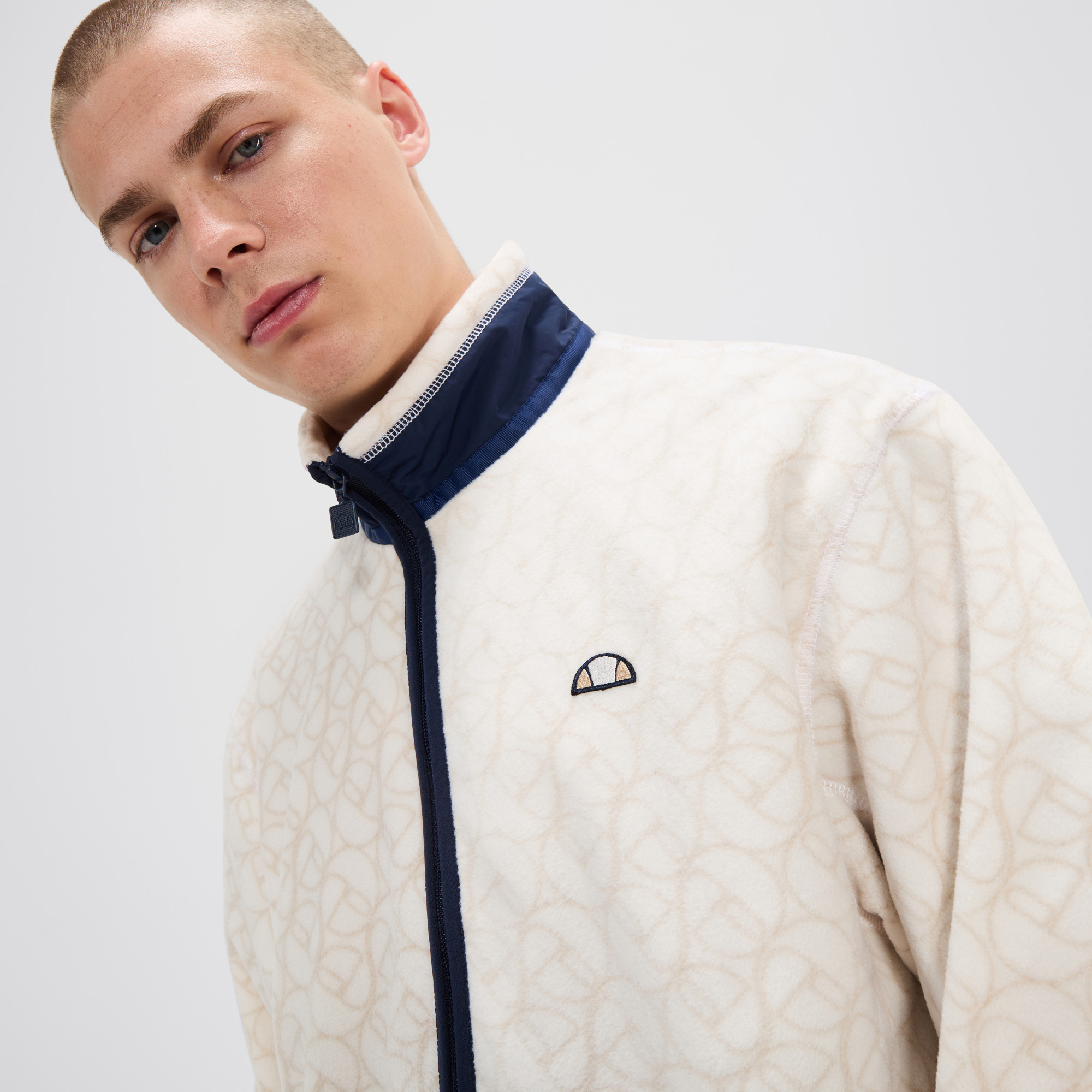 Куртка Ellesse Pescari FZ Jacket SHX21080-904