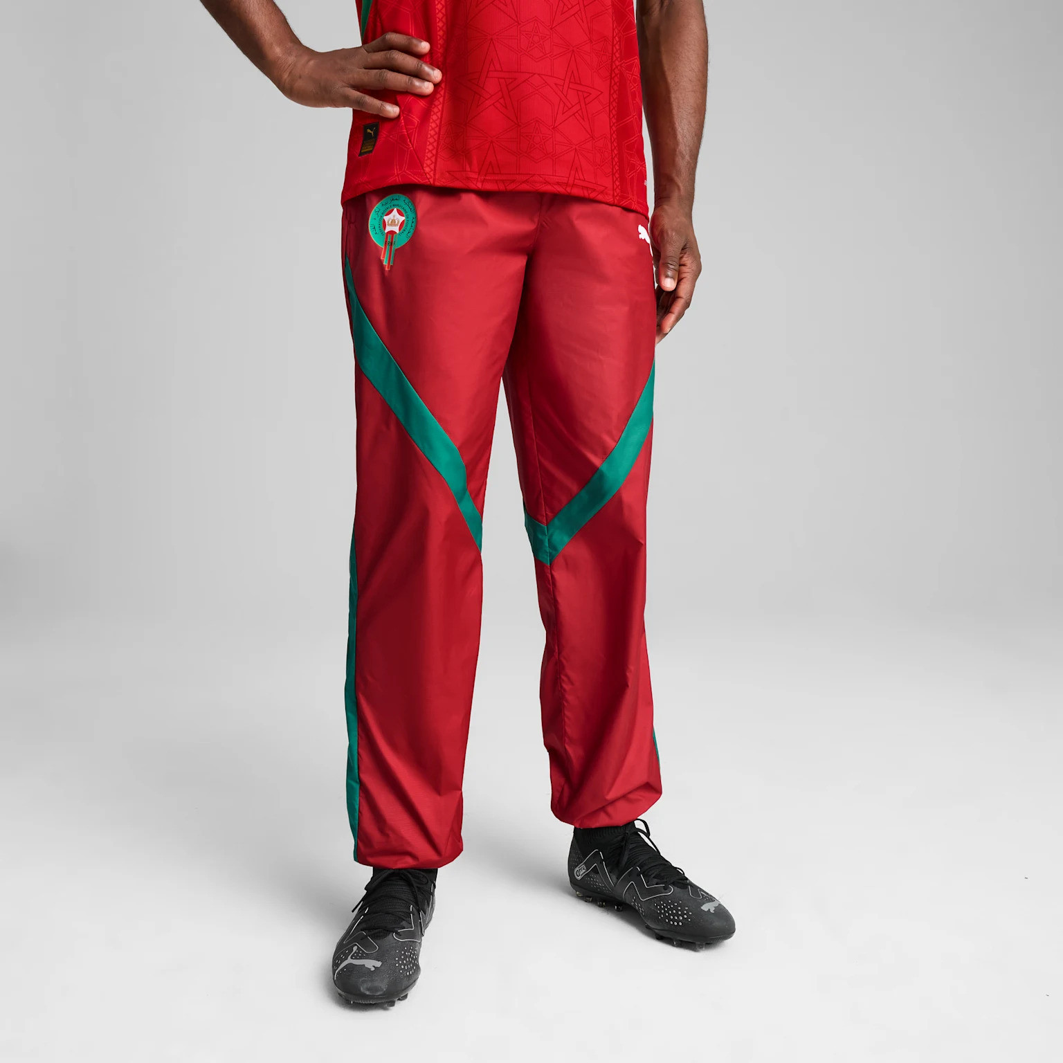 Штани Puma FRMF Prematch Woven Pant 777732-06