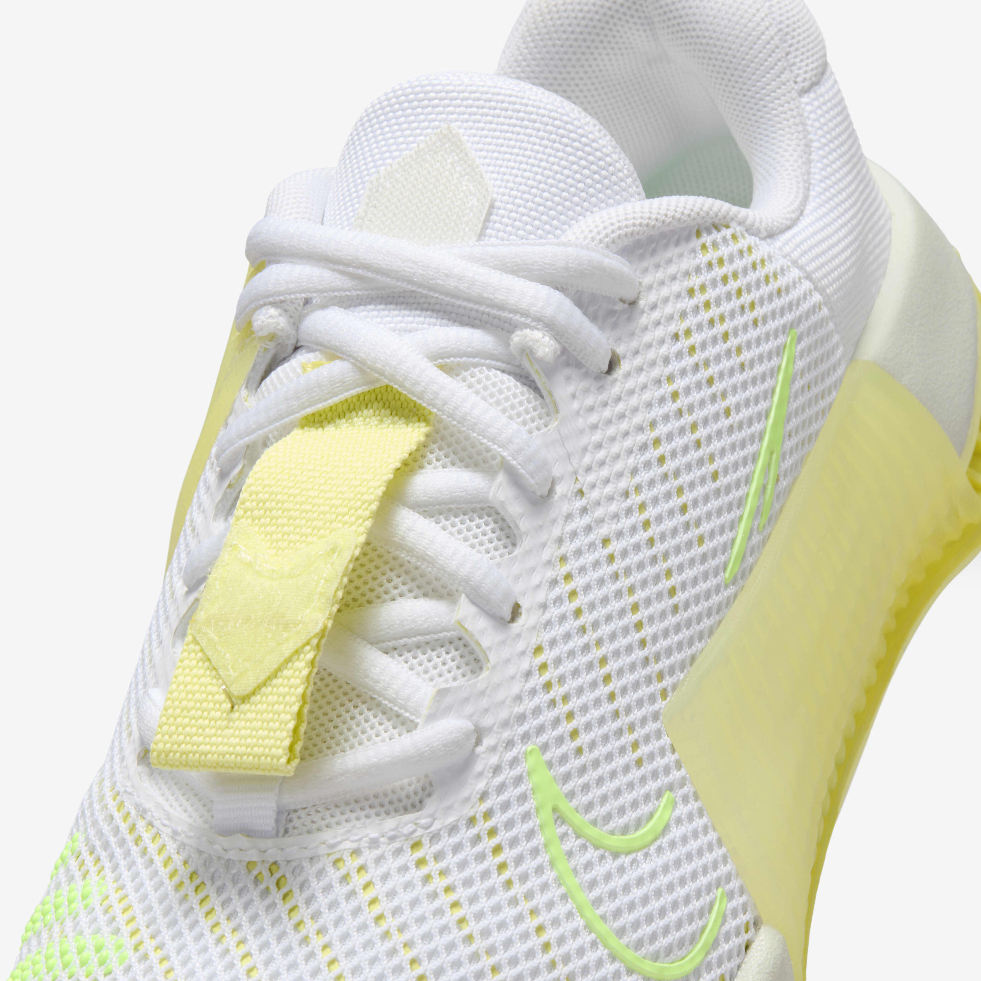 Кросівки жіночі Nike Metcon 9 White DZ2537-106