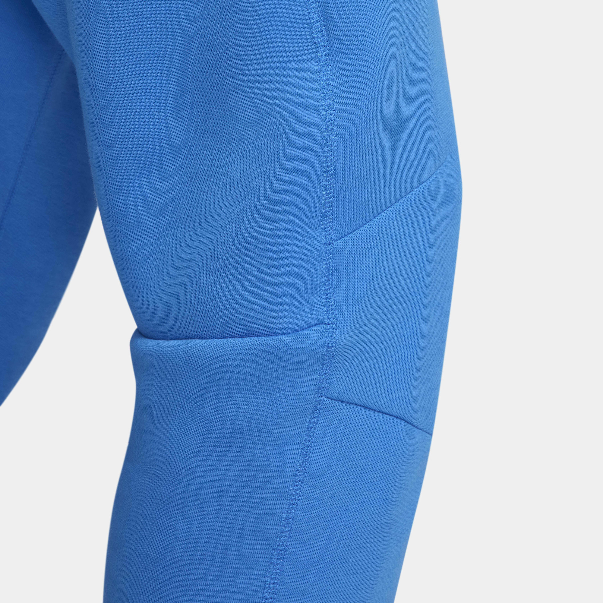 Штани чоловічі Nike Nsw Tech Fleece Joggers Light Blue FB8002-435