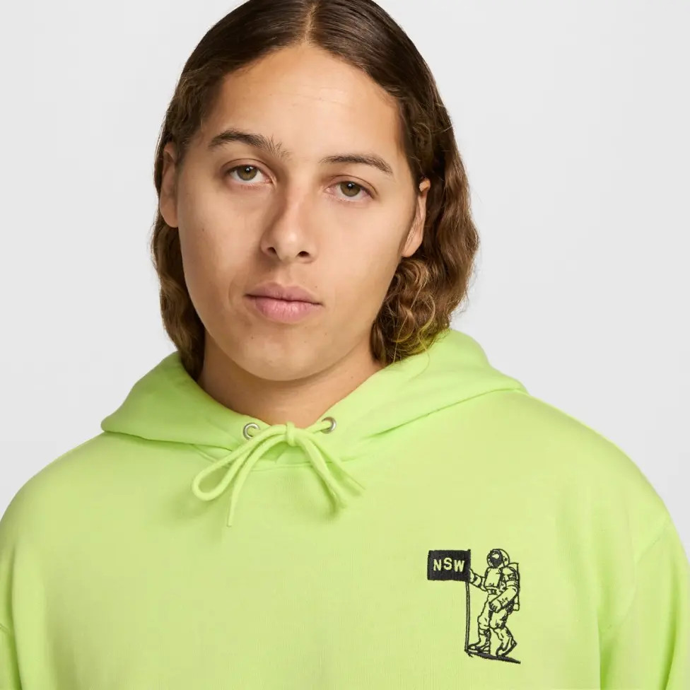 Худі чоловіче Nike Club Ft Moon Gfx Green HQ8594-736