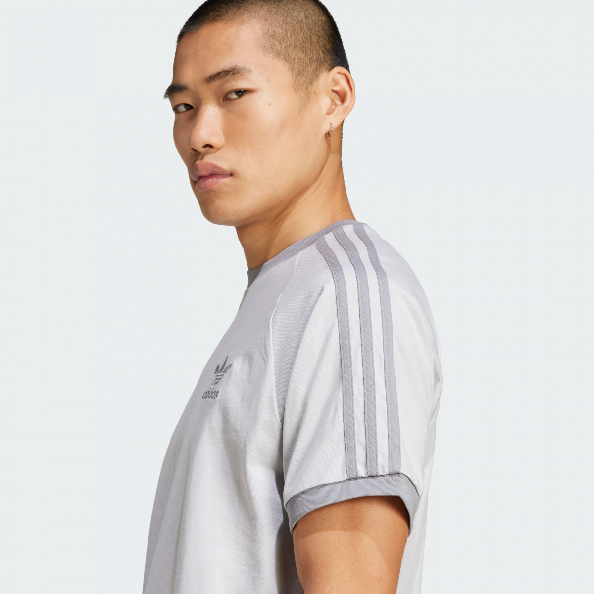 Футболка UNI 3-STRIPES TEE JN7016 Adidas 2XL Сірий JN7016