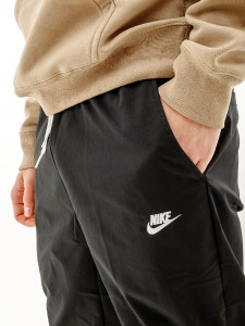 Штани Nike M NK CLUB WVN TAPER LEG PANT DX0623-010