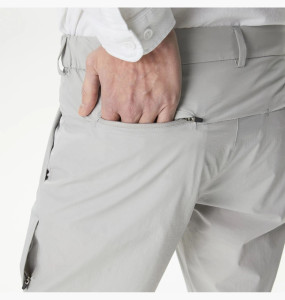 Шорти чоловічі Lacoste Slim Fit Grey FH0428P0Y 40 FH0428P0Y