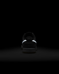 Кросівки Nike DLOW FV0389-100