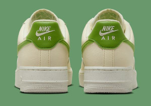 Кросівки Nike Air Force 1 07 NN DV3808-102