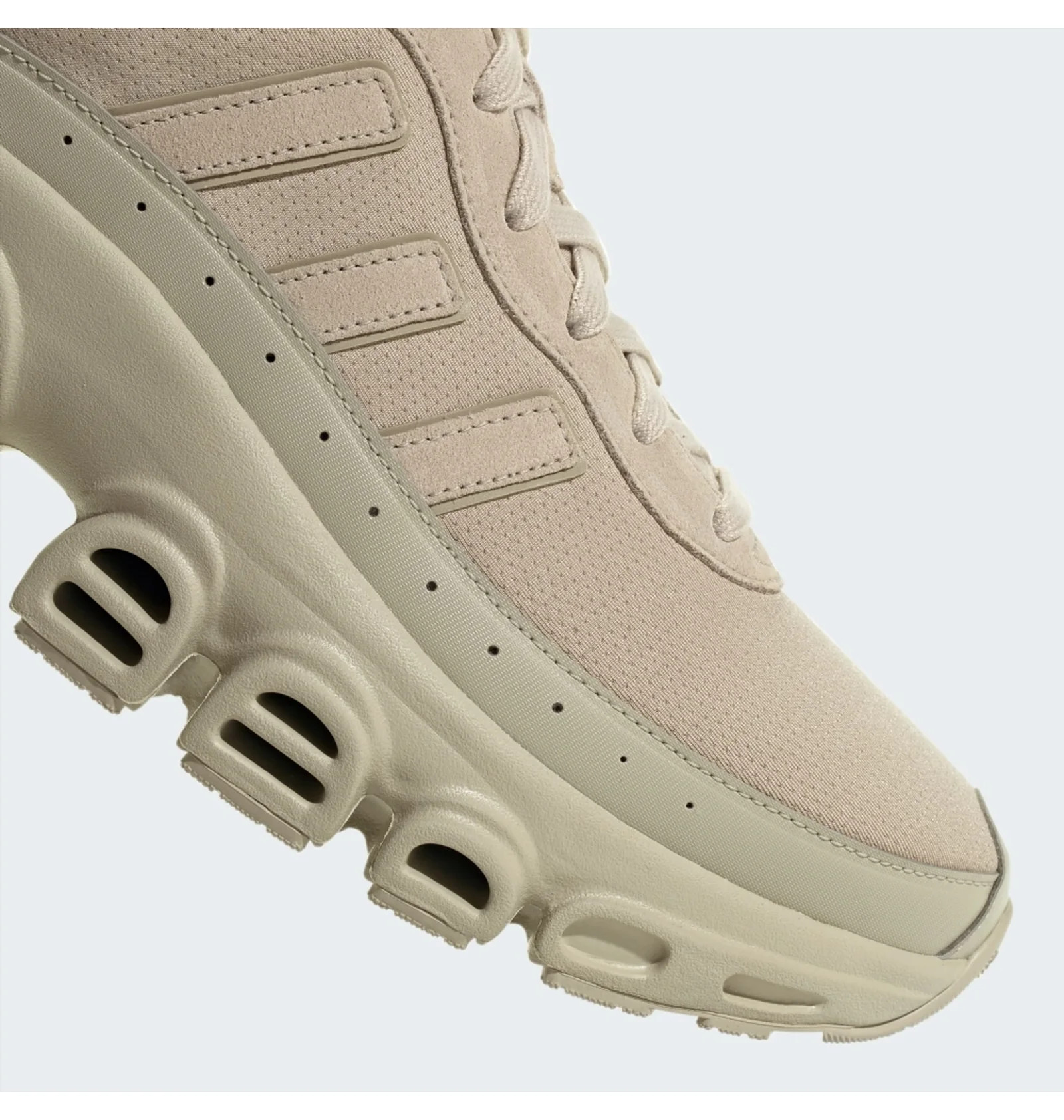 Кросівки чоловічі Adidas Adifom Megaride Shoes Beige IE4045