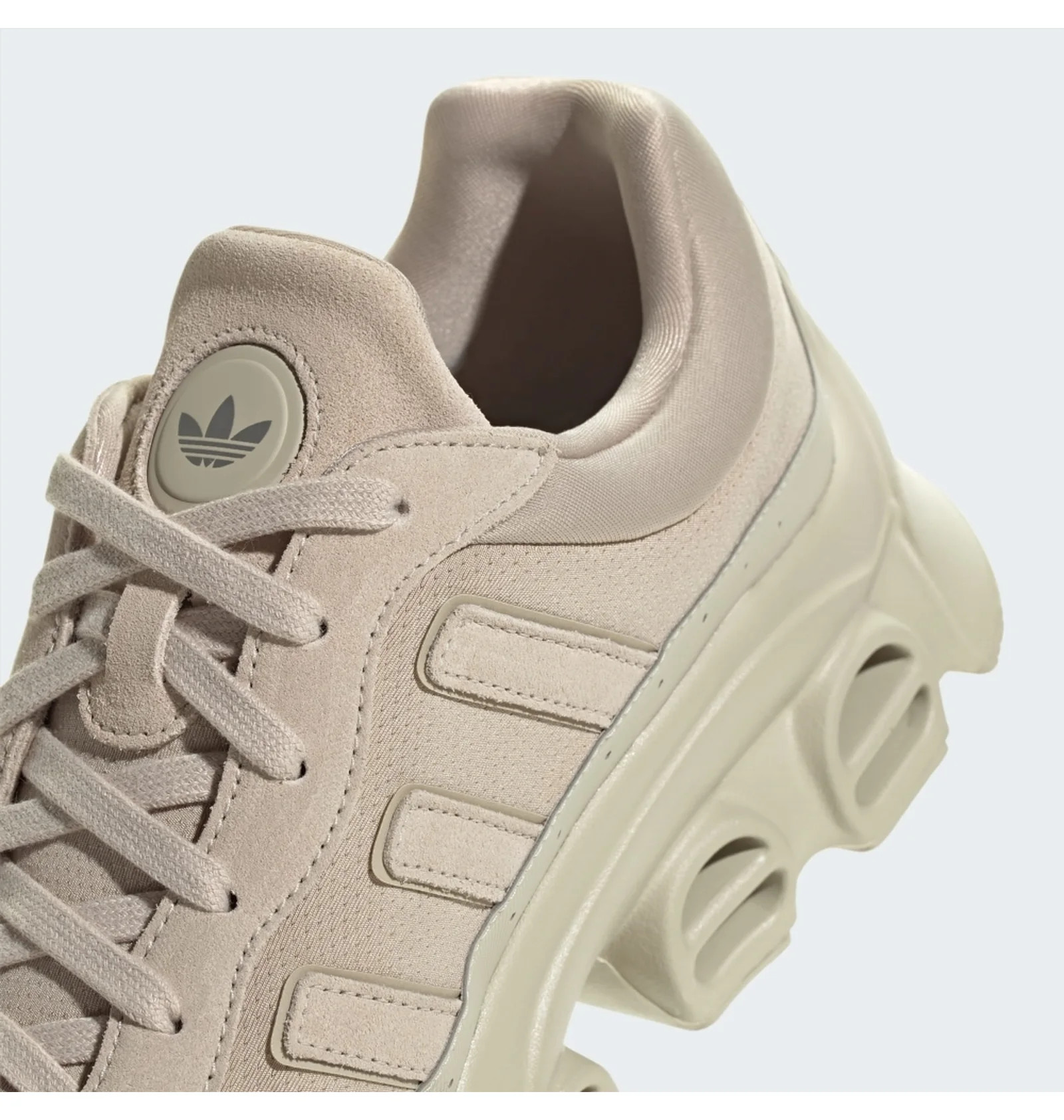 Кросівки чоловічі Adidas Adifom Megaride Shoes Beige IE4045
