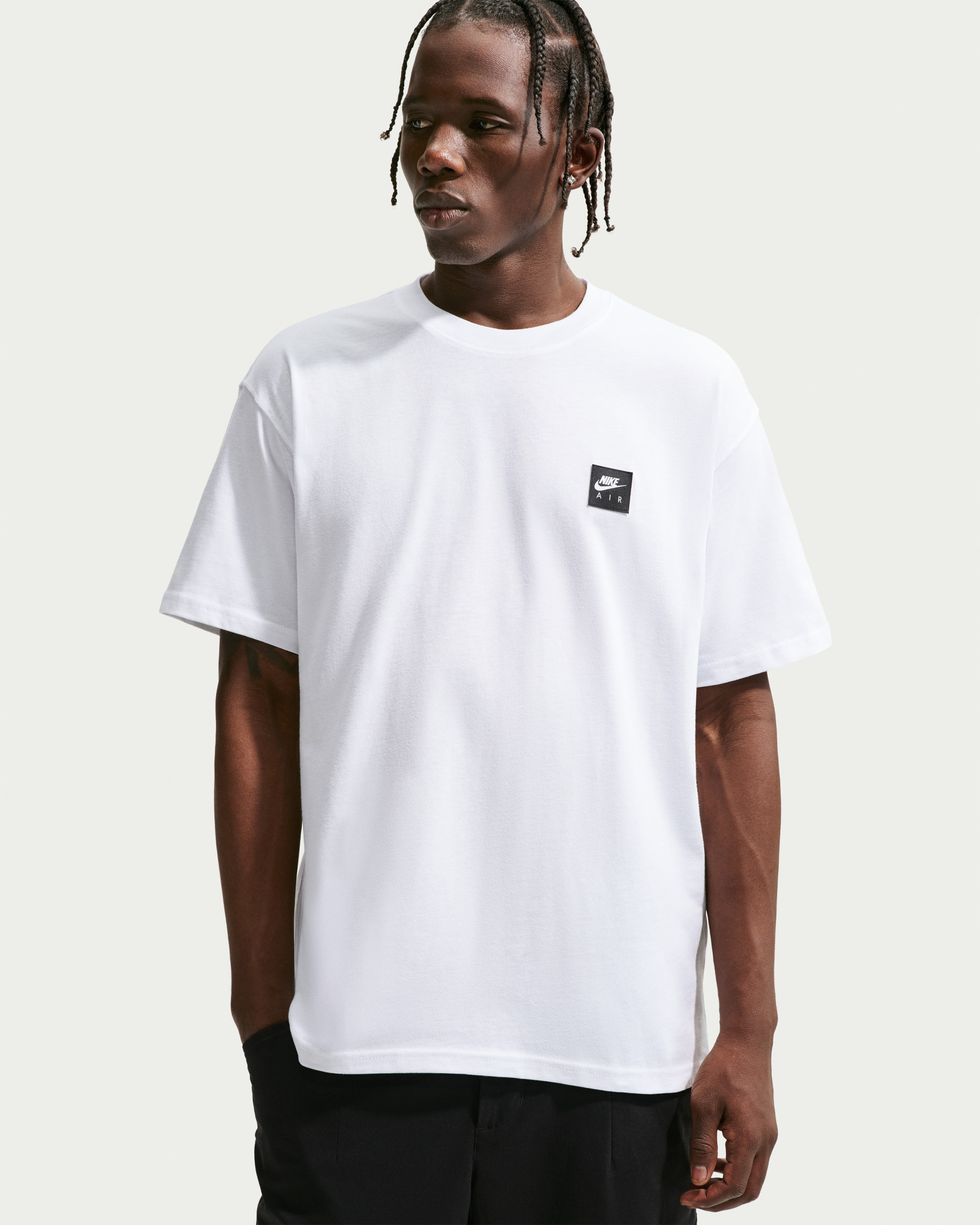 Футболка Nike U NSW TEE LSE AIR BOX IR8021-100