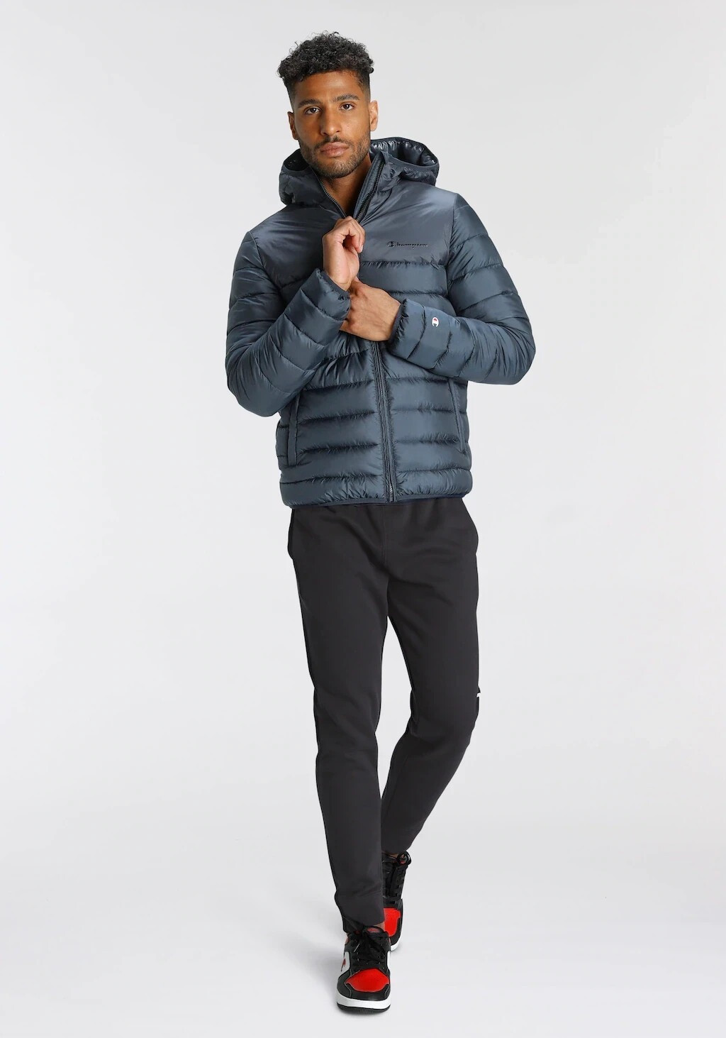 Куртка CHAMPION hooded jacket 218073