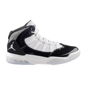JORDAN MAX AURA AQ9084-011