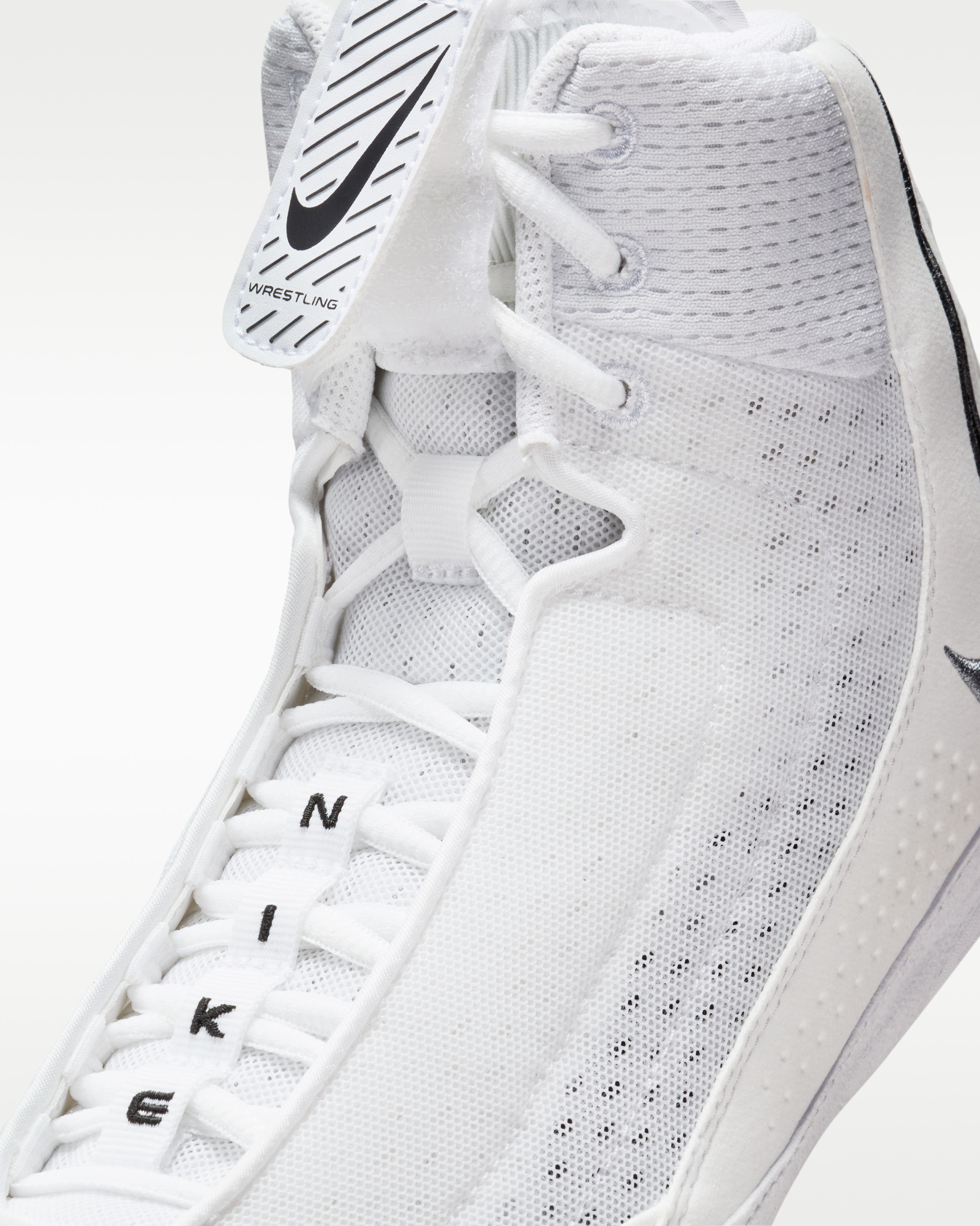 Борцівки Nike Inflict 4 HM9674-100