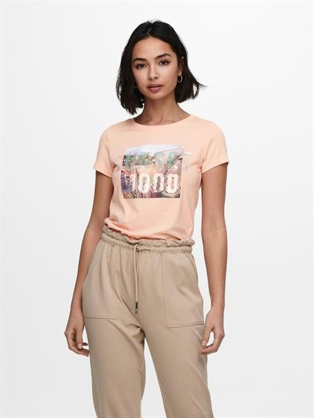 Футболка ONLLUX LIFE FIT S/S TOP BOX JRS 15231606-Peach Melba ONLY M Персиковий 15231606-Peach Melba
