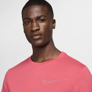 Футболка чоловіча Nike Df Run Division Peach FZ8056-629