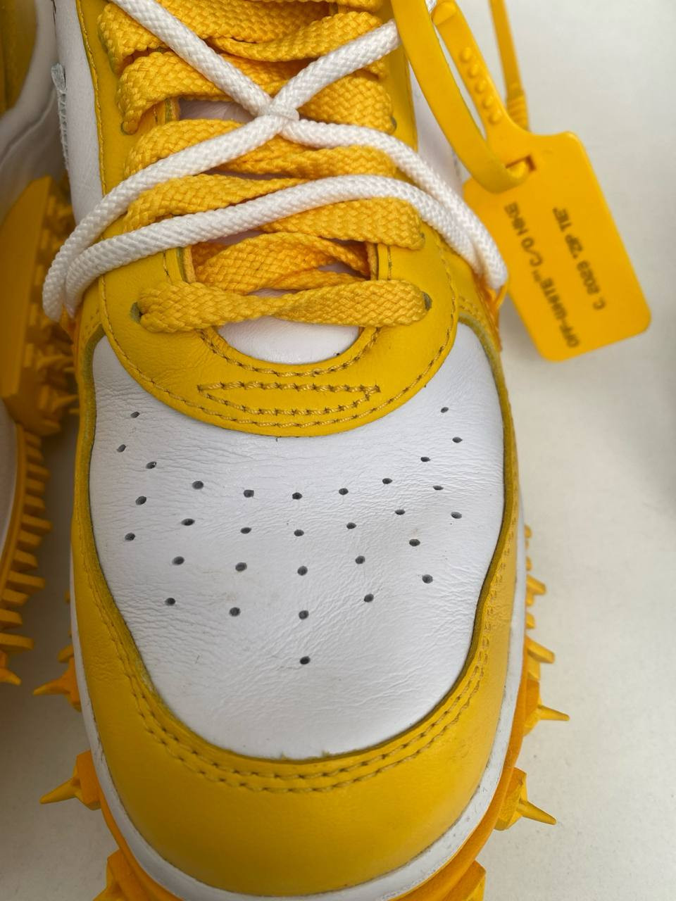 Кросівки Nike AIR FORCE 1 MID SP LTHR (Клас В) DR0500-101-R