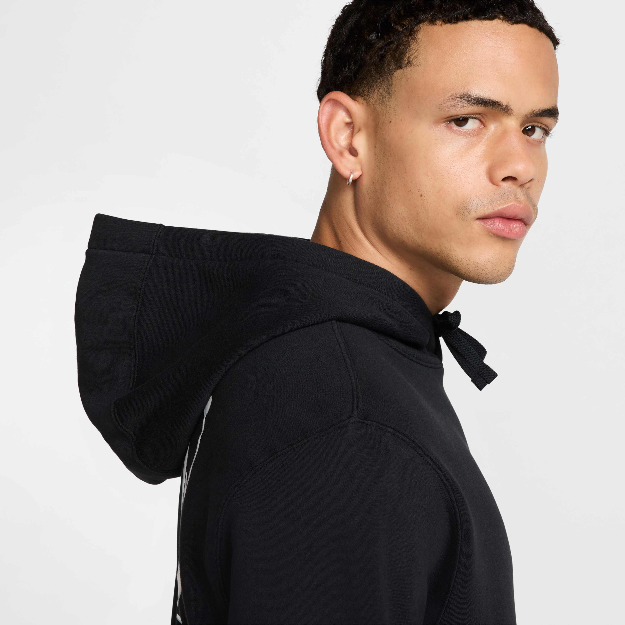 Худі чоловіче Nike Club Hdy Po Bb Amd Black HQ2969-010