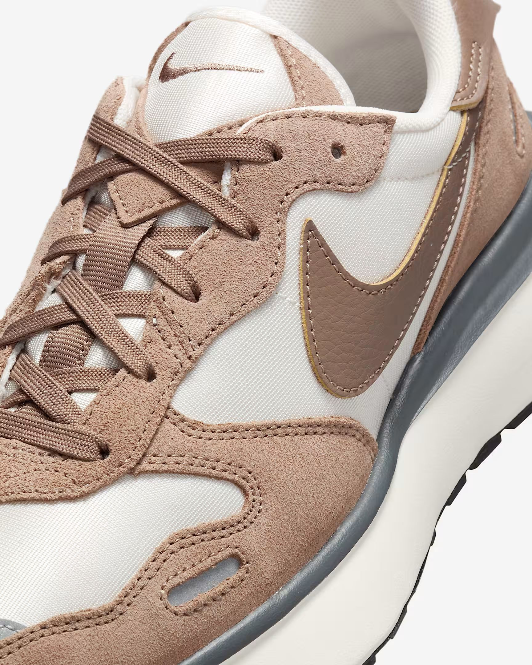 Кросівки Nike Phoenix Waffle FD2196-005