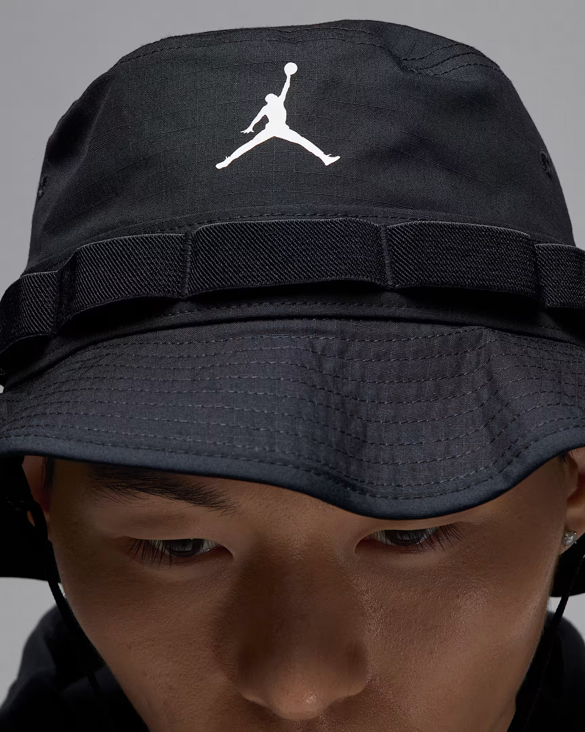 Панама Jordan U J APEX BUCKET JUMPMAN HM5753-010