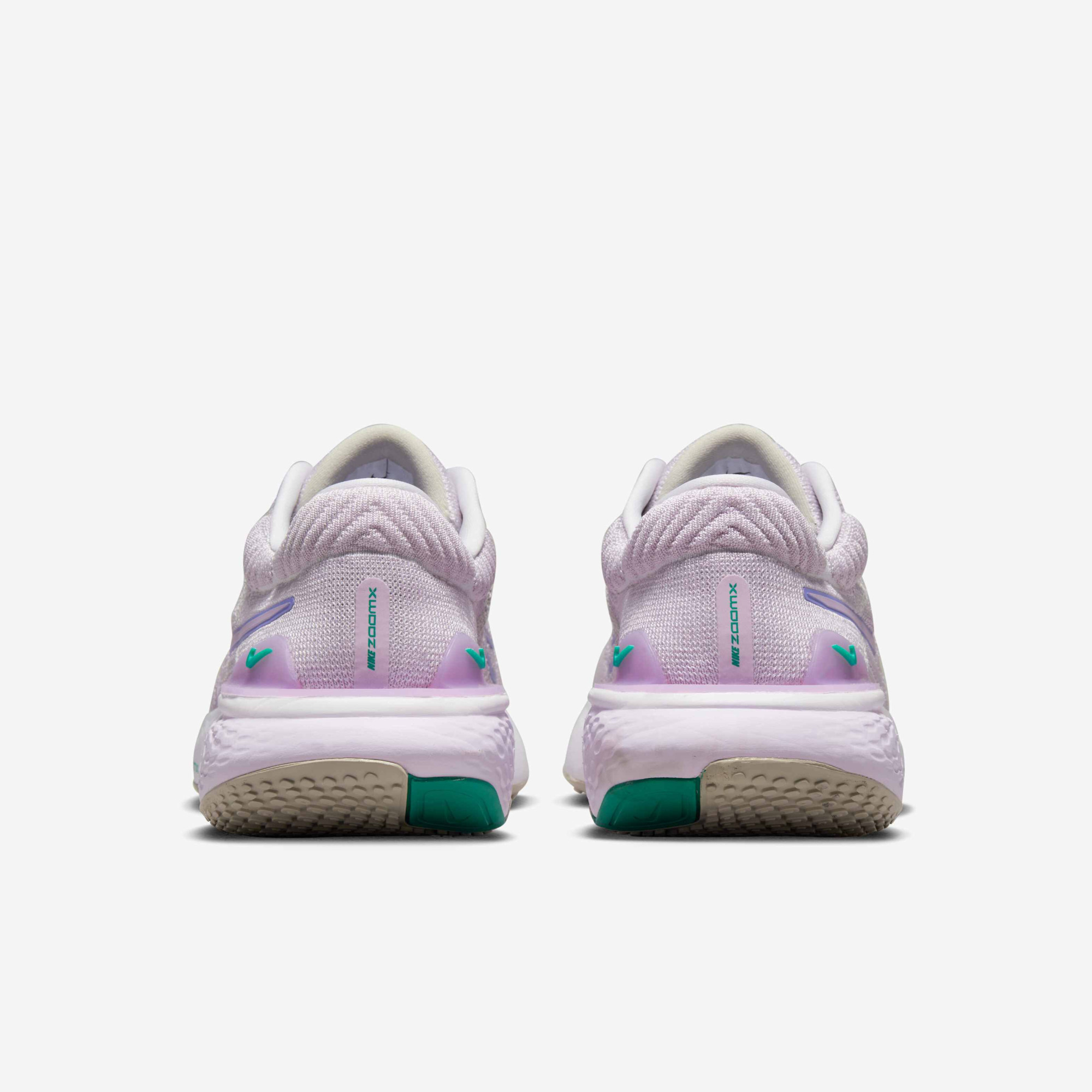 Кросівки жіночі Nike Zoomx Invicible Run Fk 2 DC9993-002