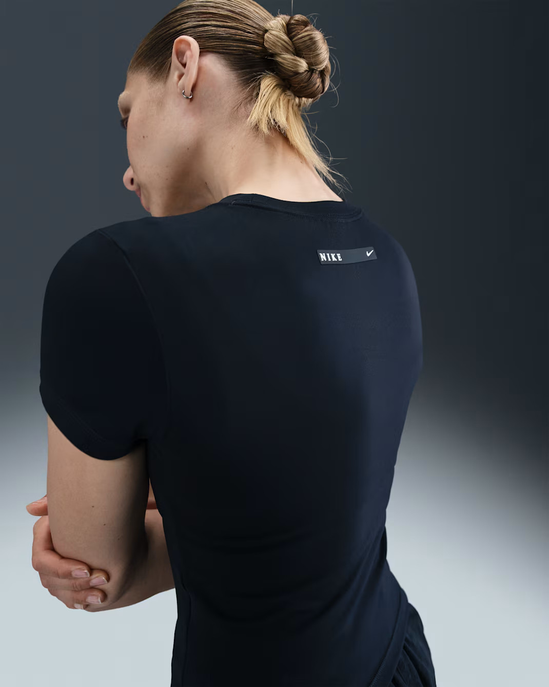 Футболка жіноча Nike Gym Life Swoosh Black IH4060-010