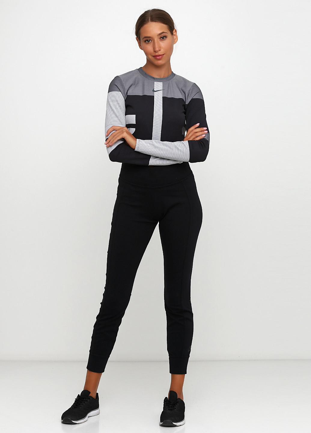 NSW Essential Logo Leggings 855988-010