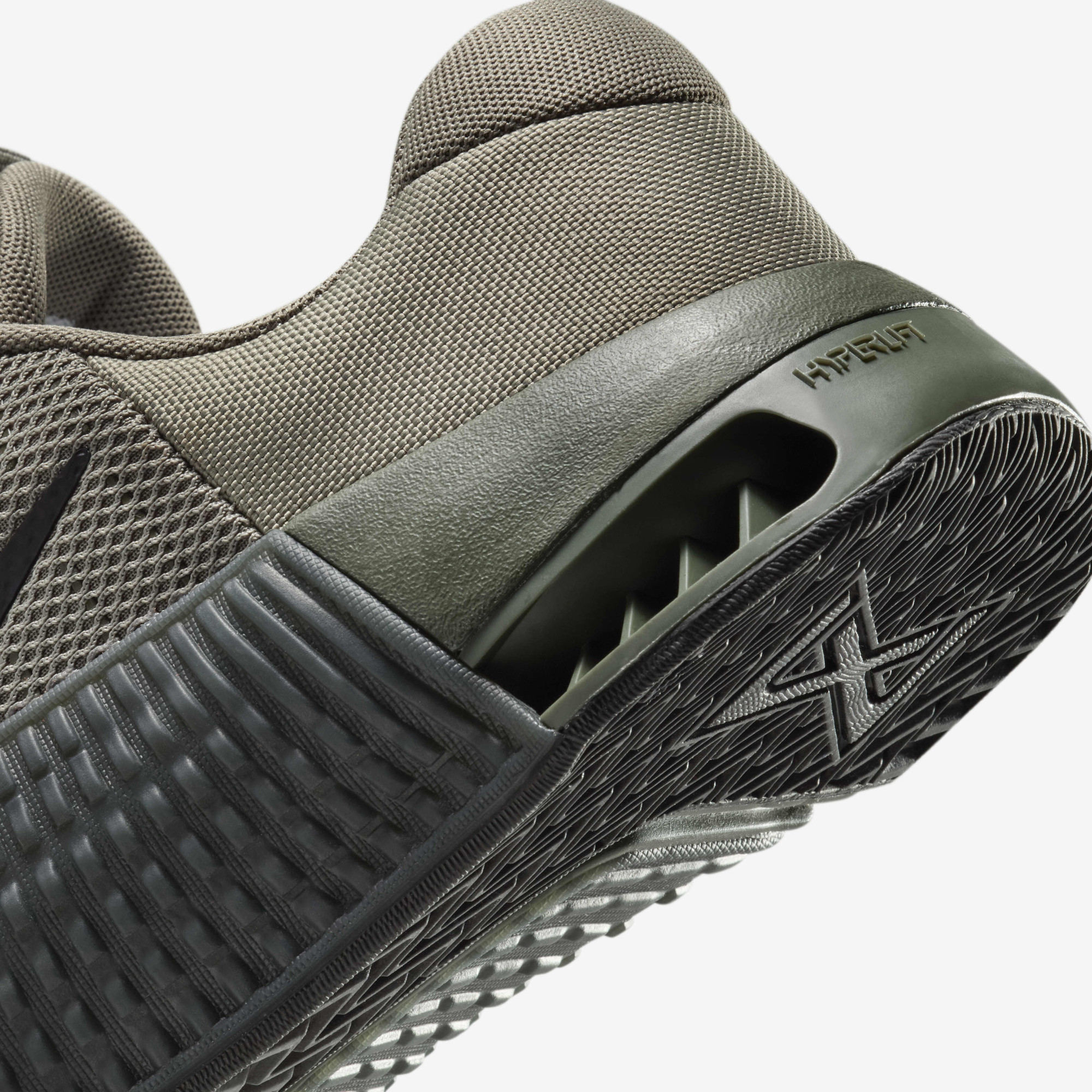 Кросівки чоловічі Nike Metcon 9 Olive DZ2617-301