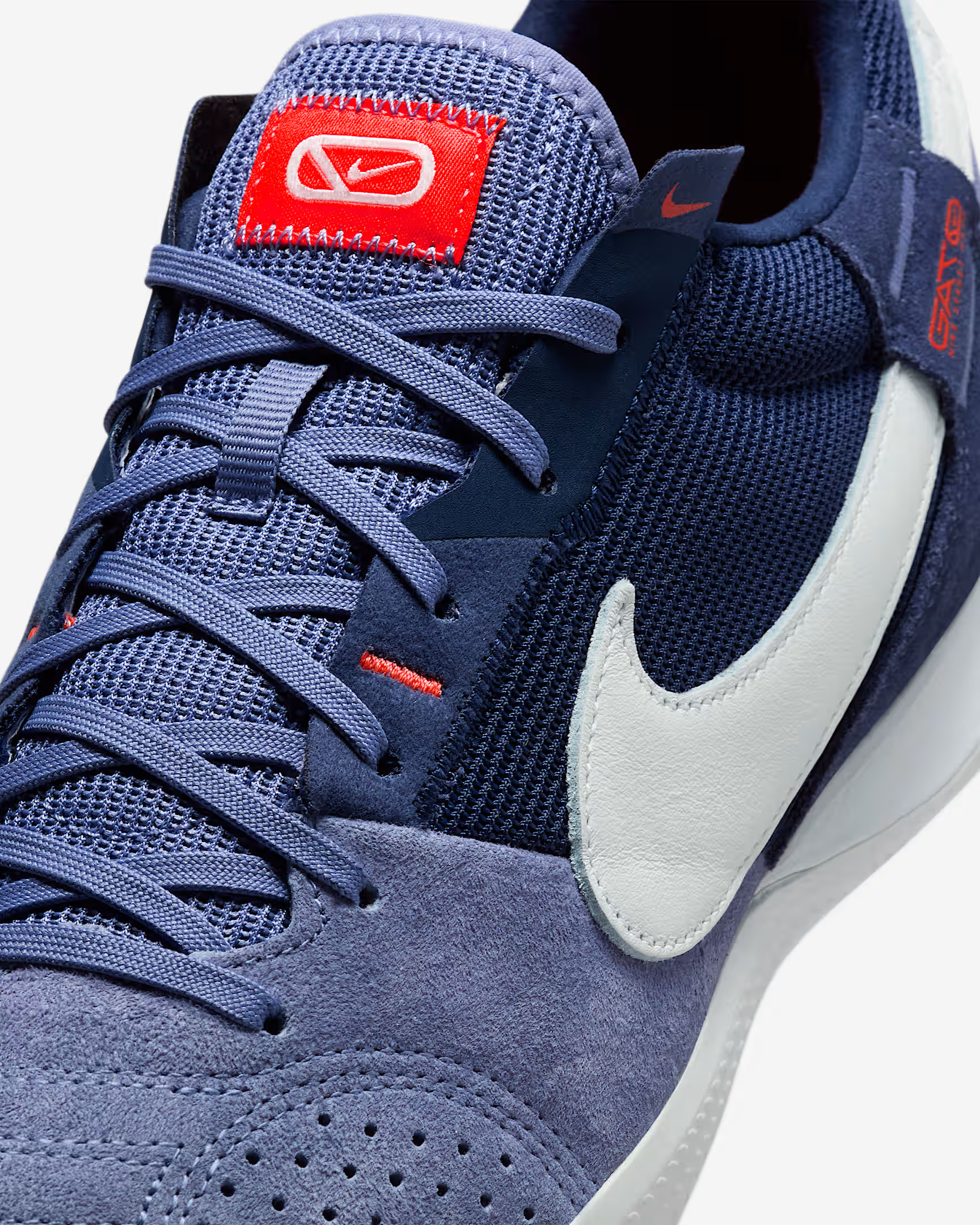 Бутси Nike STREETGATO DC8466-500