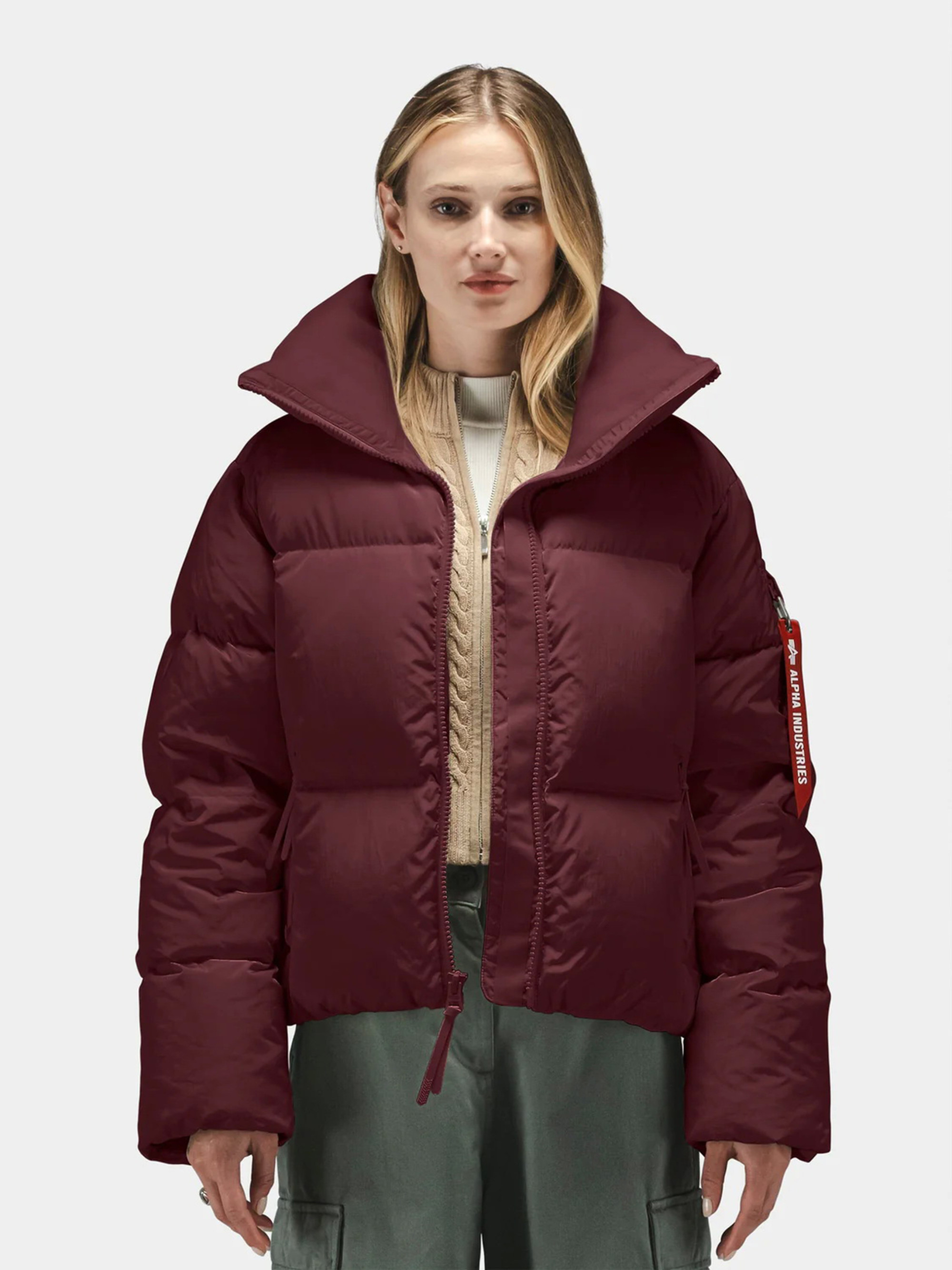 Куртка Alpha Industries SIERRA SHORT PUFFER W WJS55504C1_621