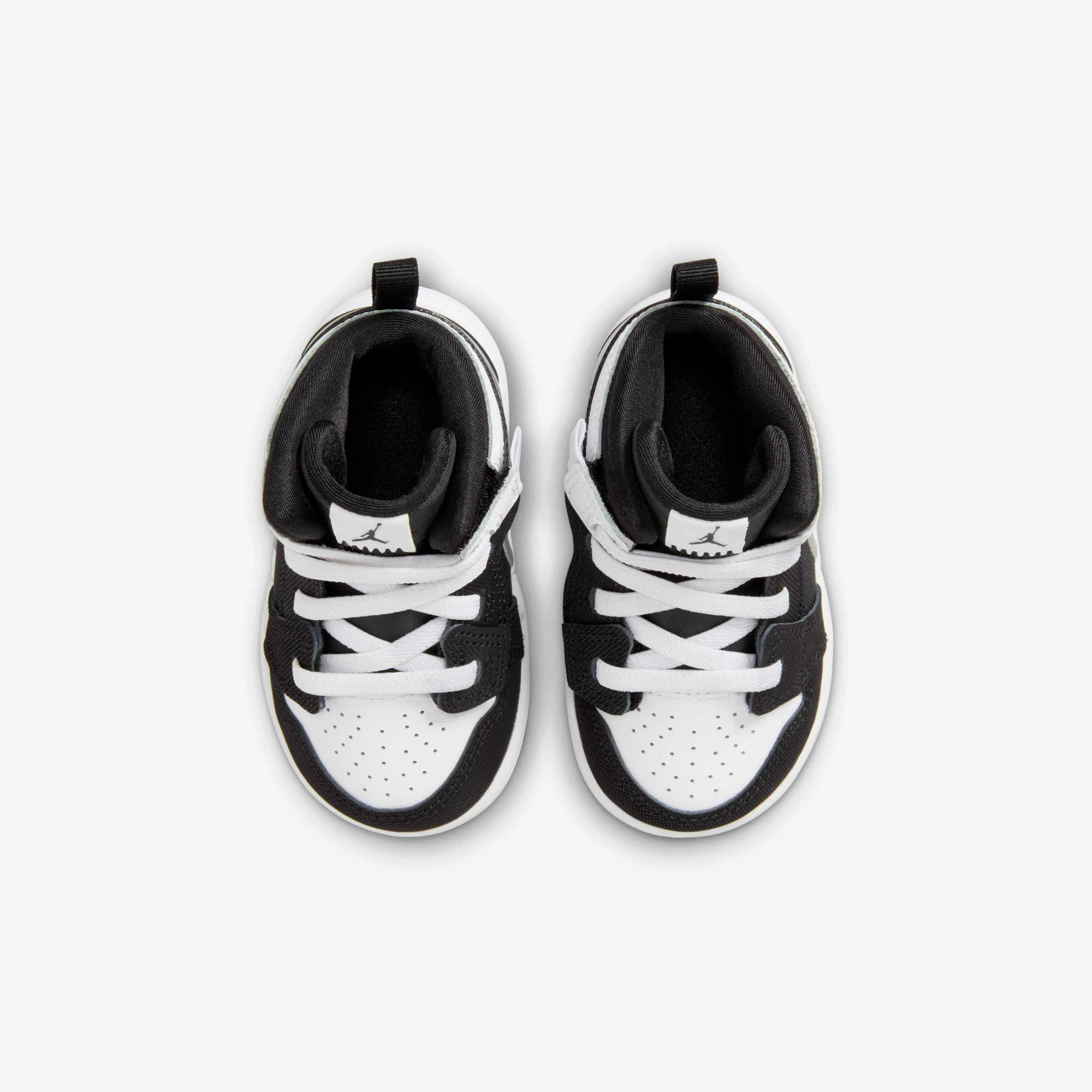 Кросівки дитячі Air Jordan 1 Mid Rm Easyon Black/White FQ1283-001