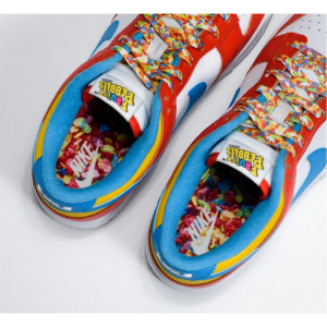 Кросівки Nike Dunk Low QS LeBron James Fruity Pebbles DH8009-600