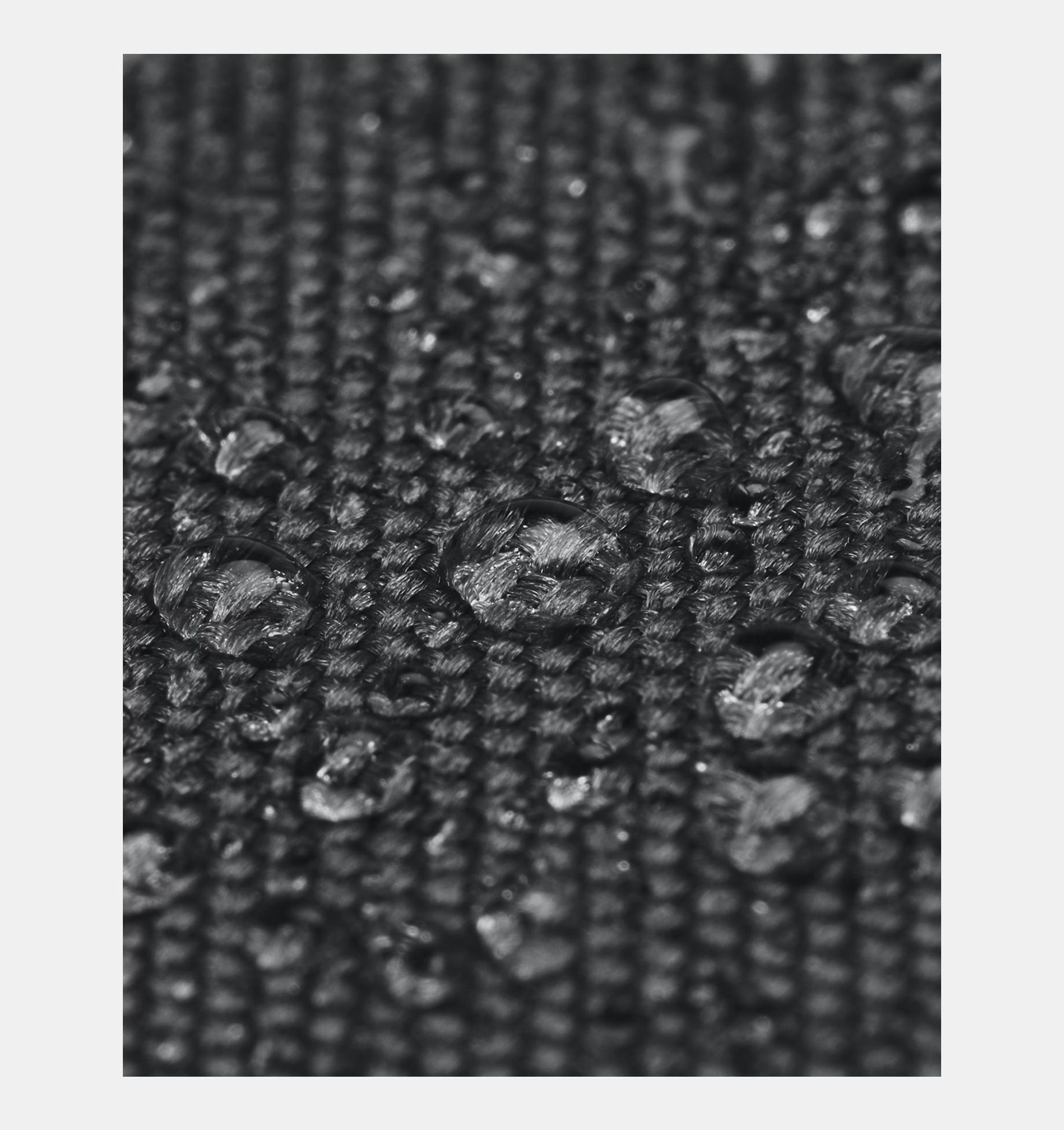 Сумка через плече Under Armour Essential Lite Crossbody 1381912-025