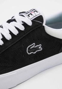 Кросівки Lacoste Trackserve 746SMA0026