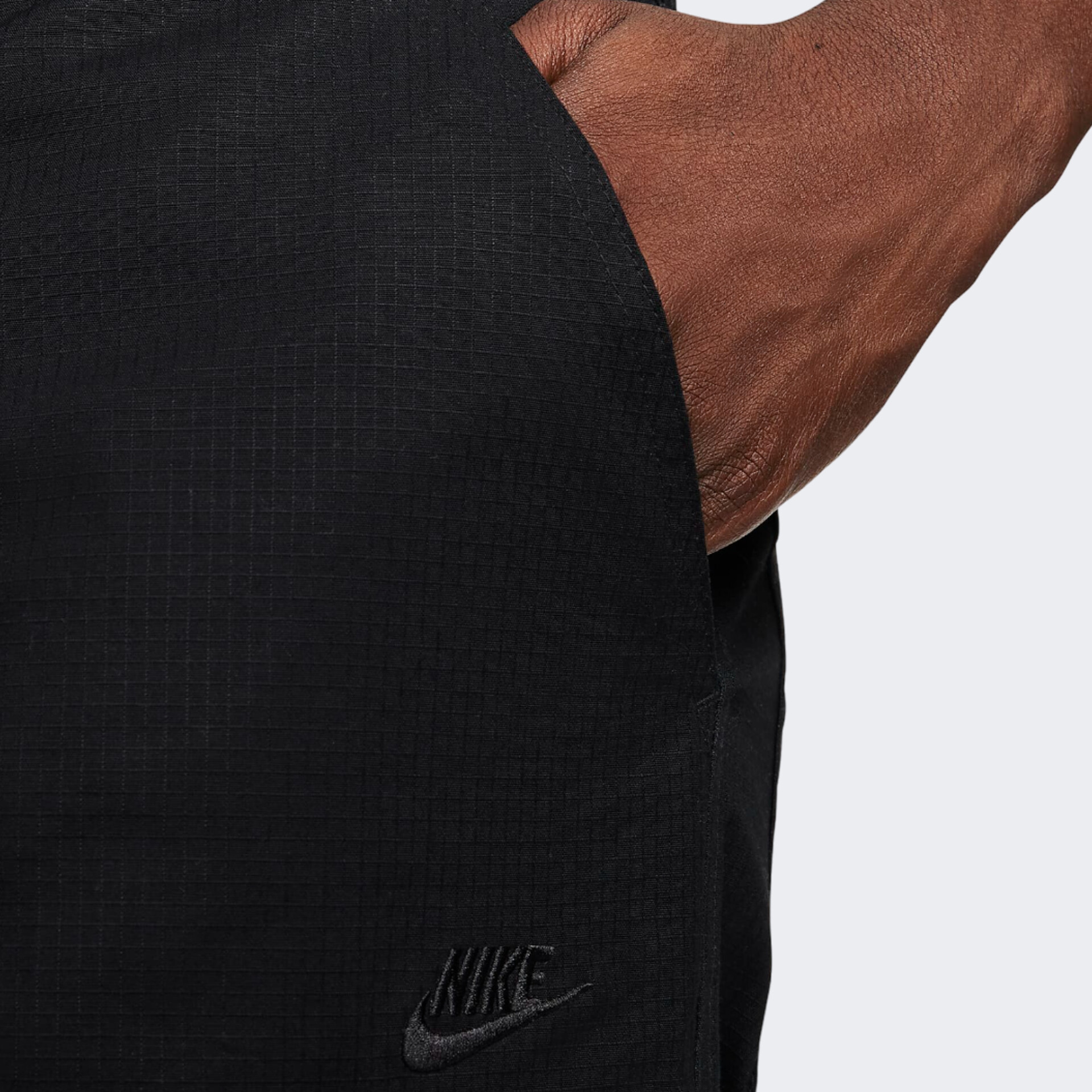 Штани Nike M CLUB CARGO PANT FZ5765-010