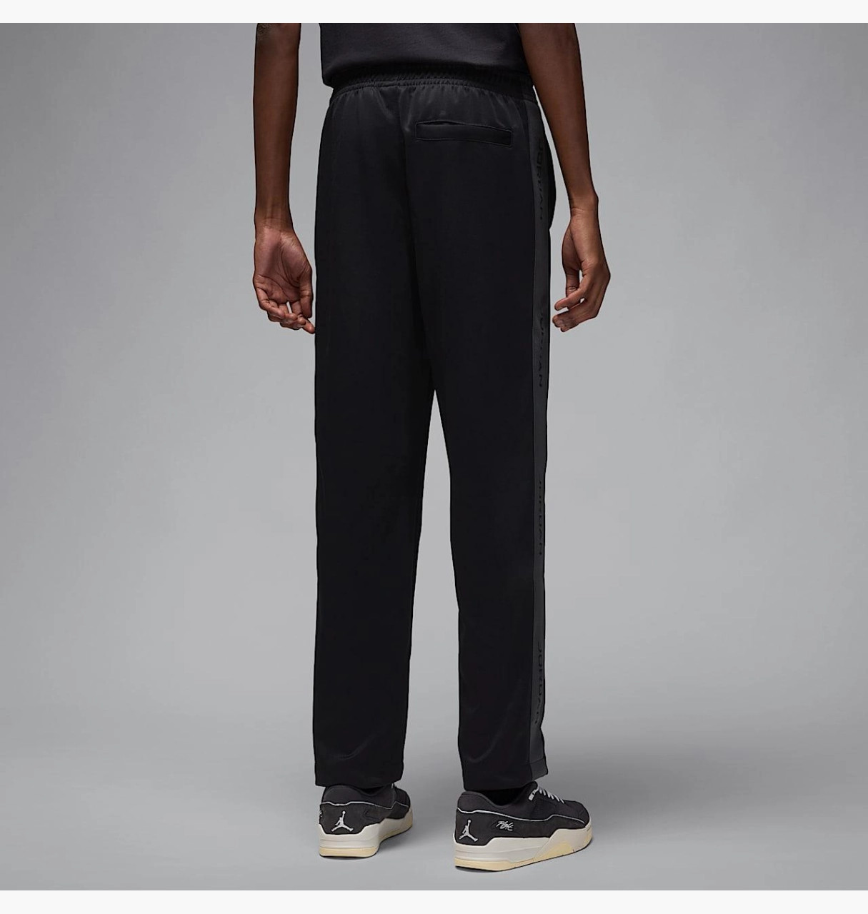 Костюм Air Jordan ESS Black HF9339-010__HF9341-010