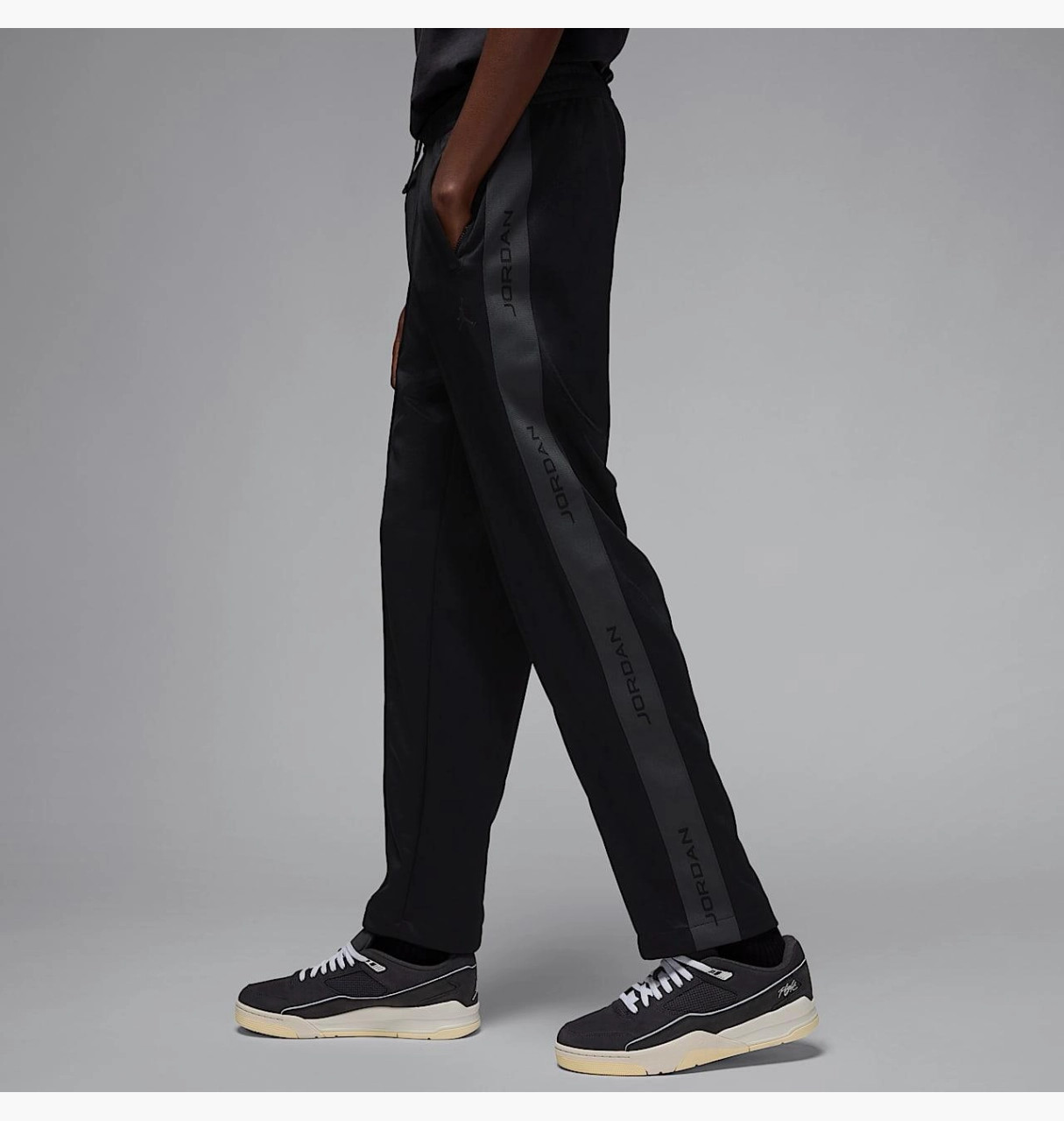 Костюм Air Jordan ESS Black HF9339-010__HF9341-010