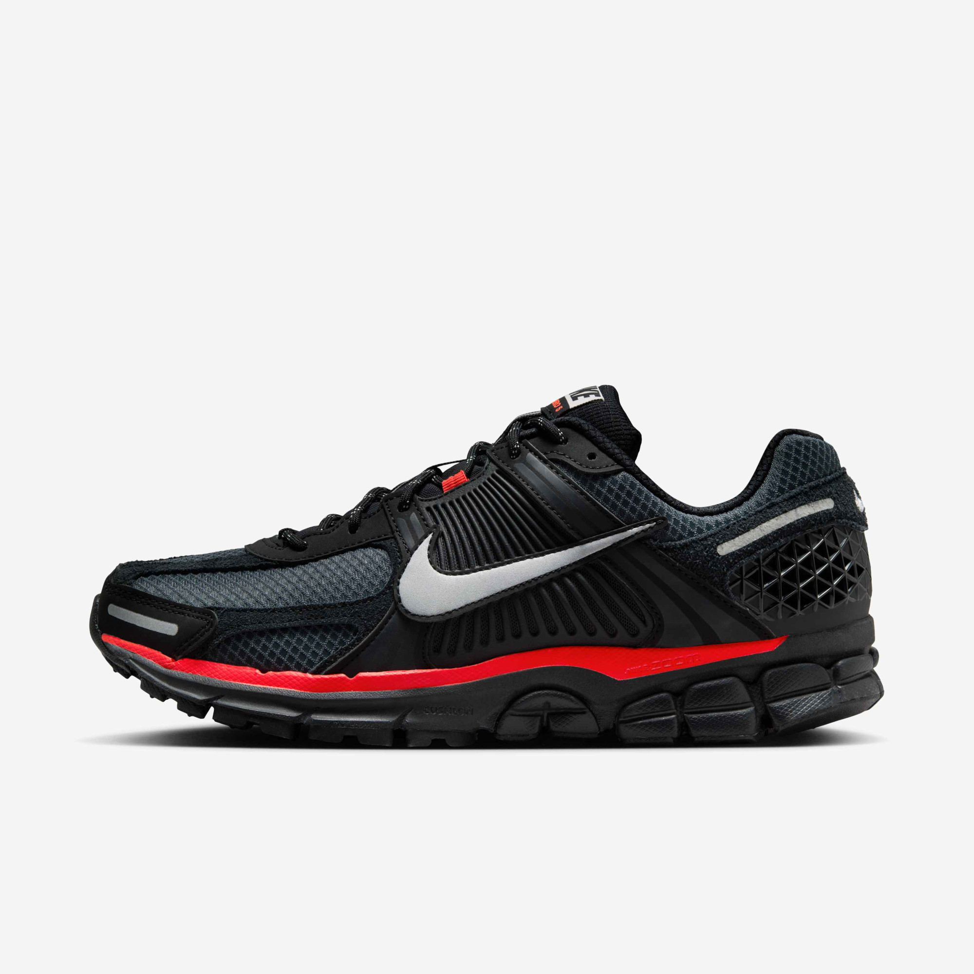Кросівки чоловічі Nike Vomero 5 Bred Black HV2527-002