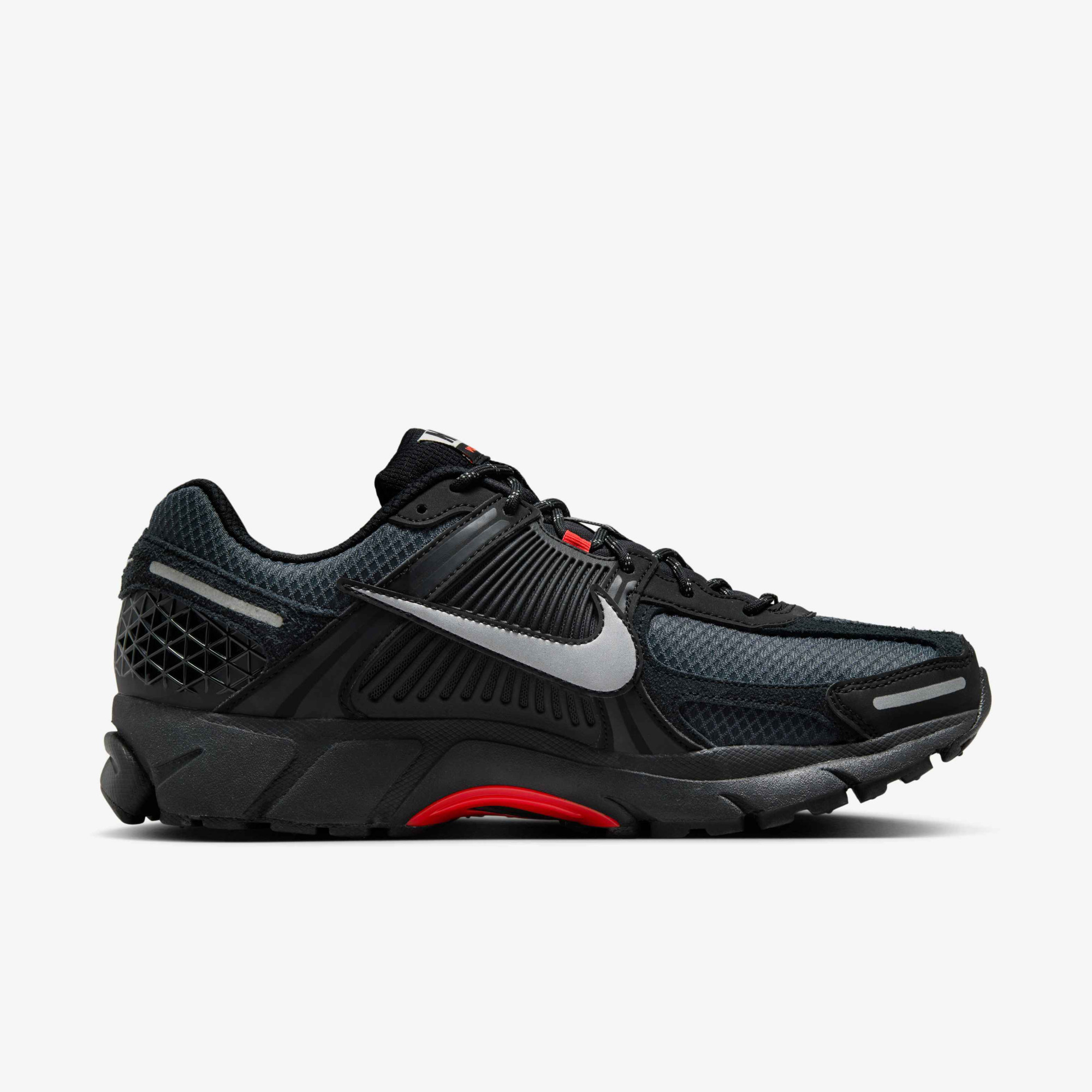 Кросівки чоловічі Nike Vomero 5 Bred Black HV2527-002