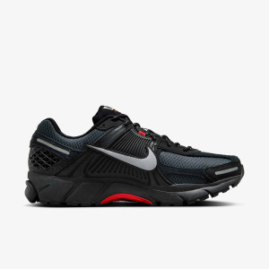 Кросівки чоловічі Nike Vomero 5 Bred Black HV2527-002