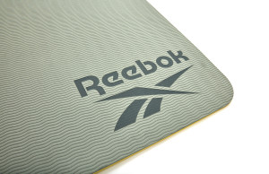 Килимок для йоги Двосторонній Reebok Double Sided Yoga Mat зелений Уні 176 х 61 х 0,6 см RAYG-11042GR