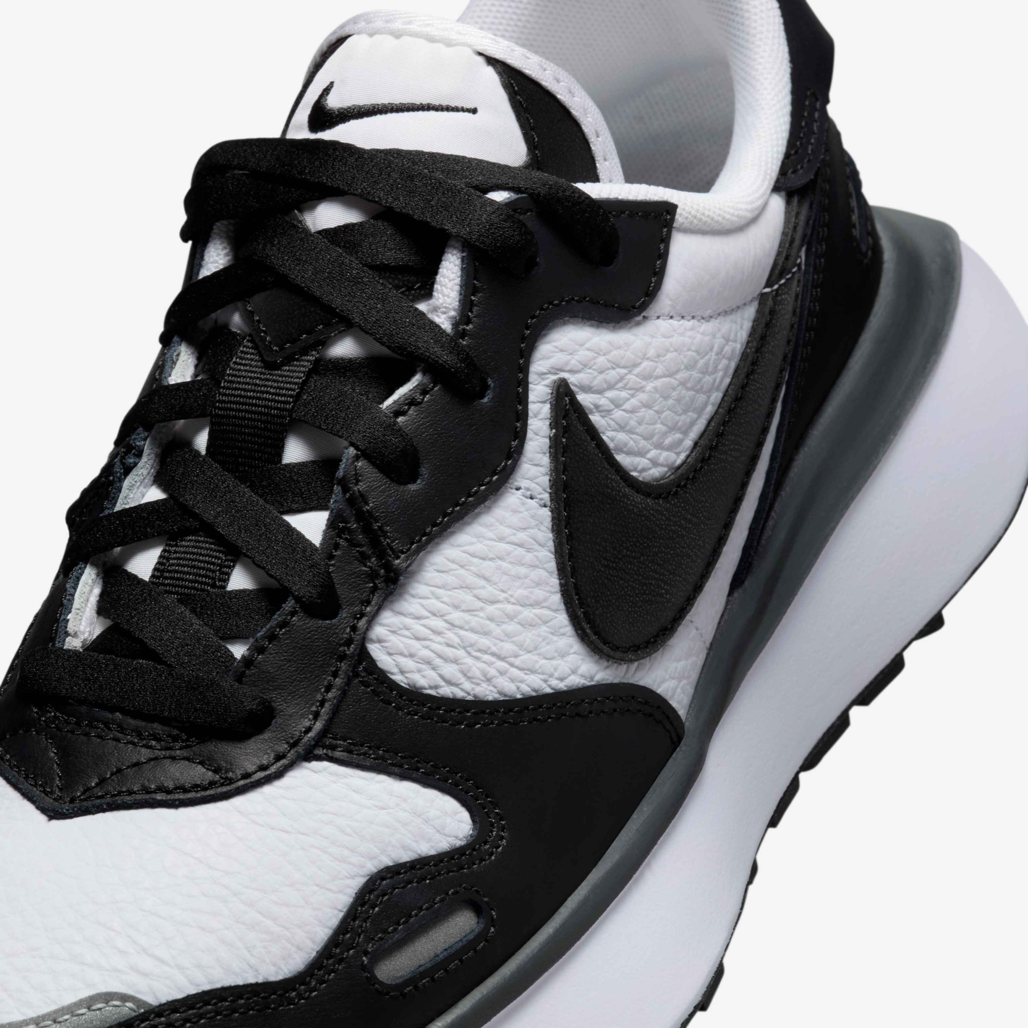 Кросівки FQ8721-102 Nike FQ8721-102