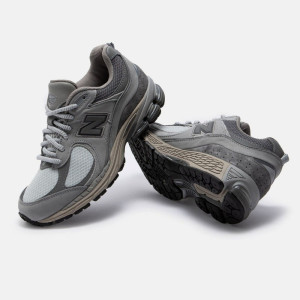 Кросівки New Balance 2002R M2002RVC