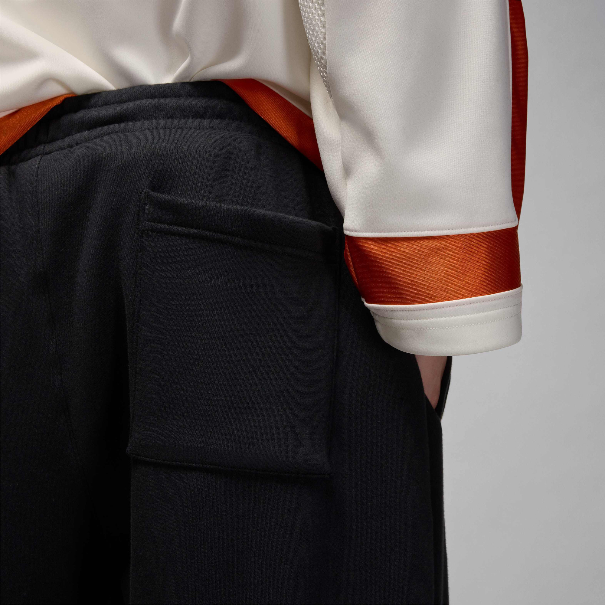 Костюм спортивний Jordan Black Print HV0544-010__HV0546-010