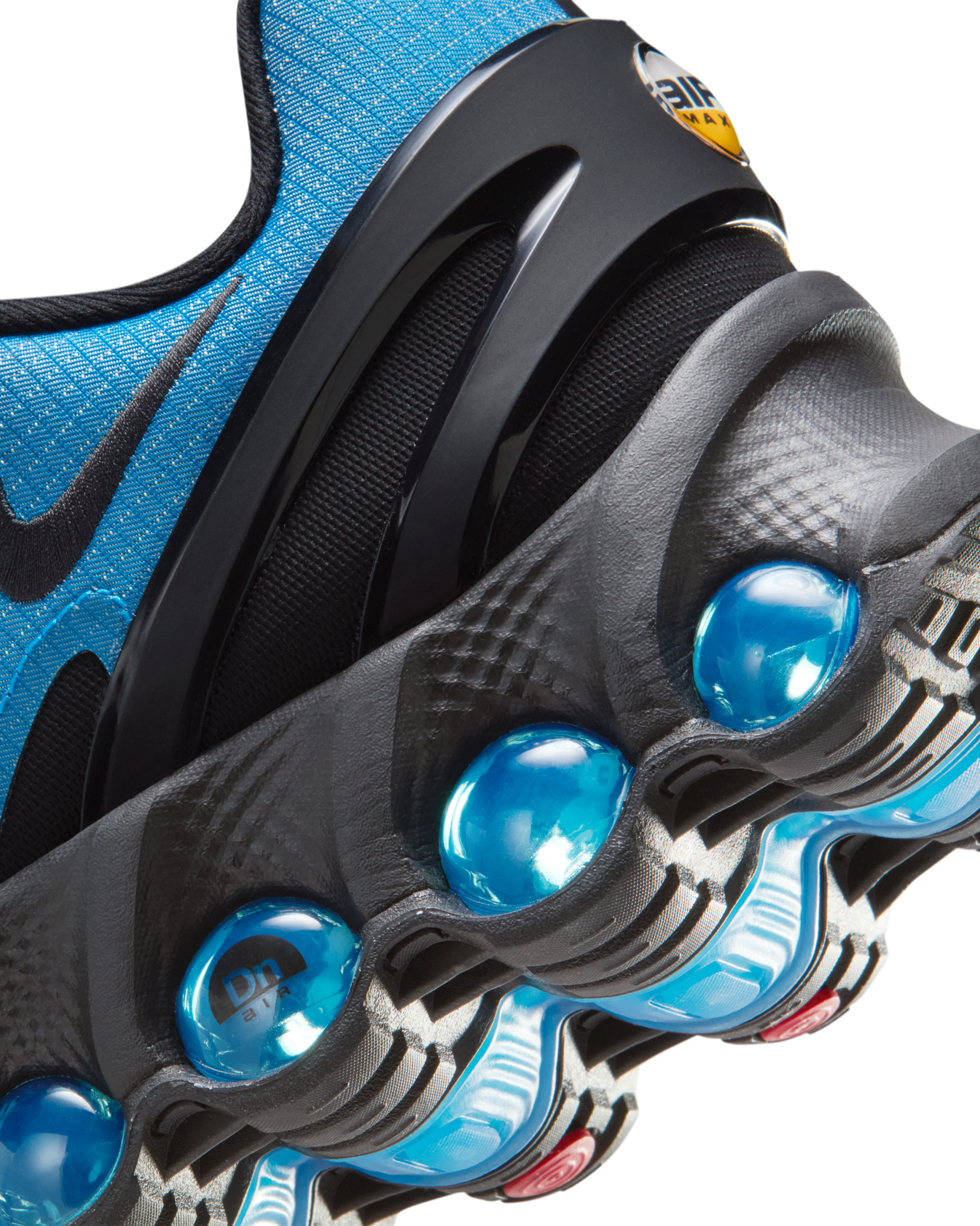 Кросівки Nike AIR MAX DN8 SE HV4525-400