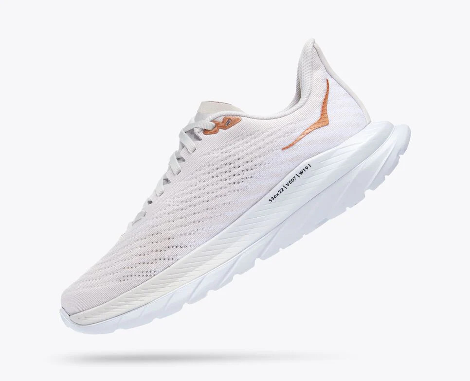 Кросівки Hoka One One Mach 5 White/Copper 1127894 WCPP